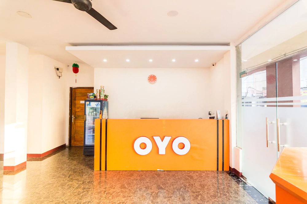 D-one Hotel by OYO Rooms