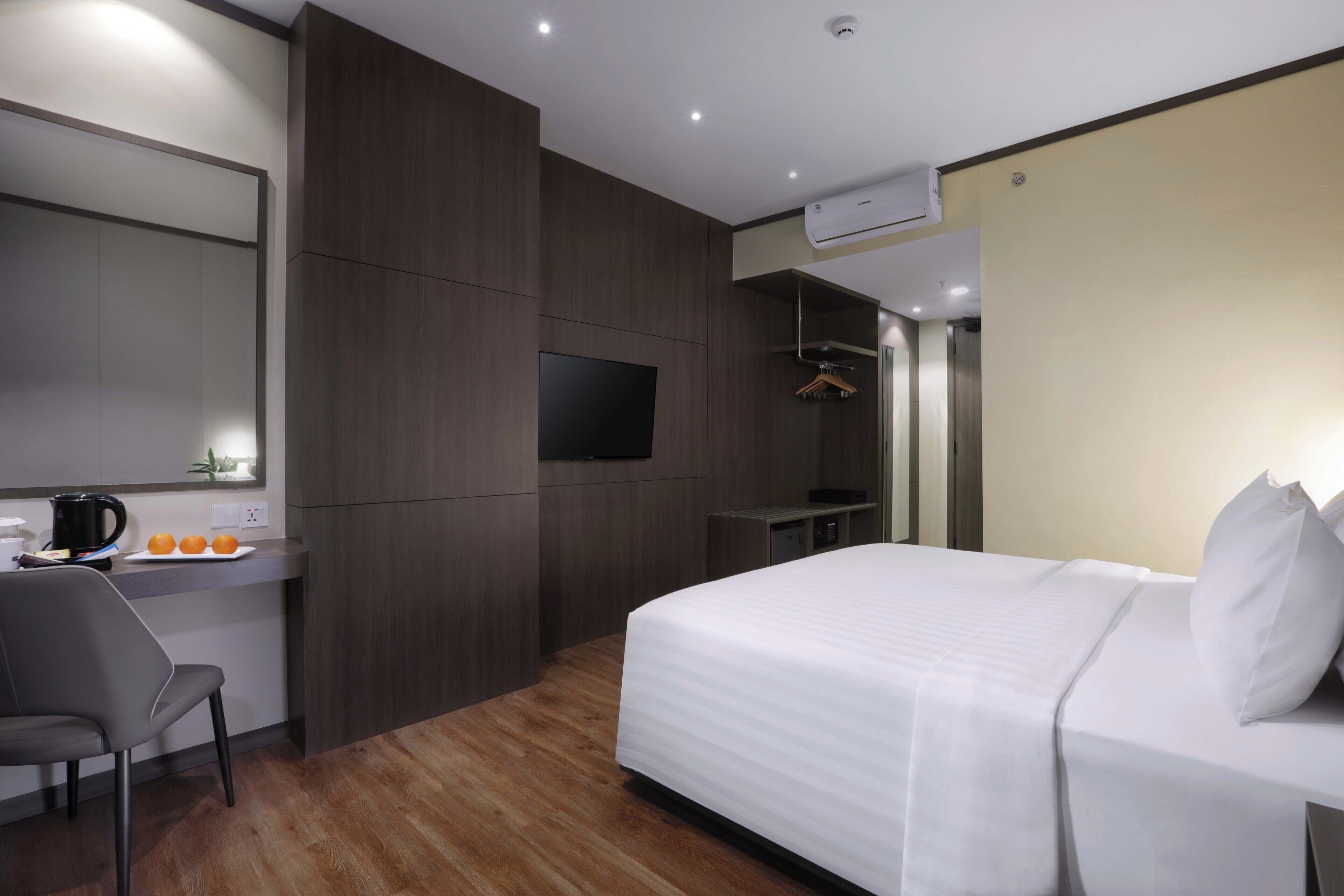 Harper Premier Nagoya Batam
