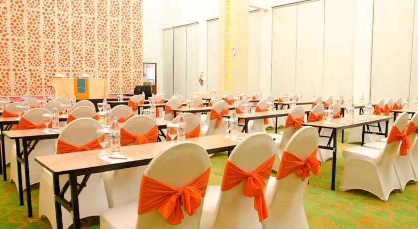 Harris Hotel Batam Center
