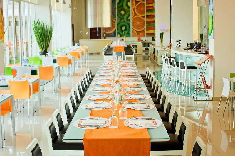 Harris Hotel Batam Center