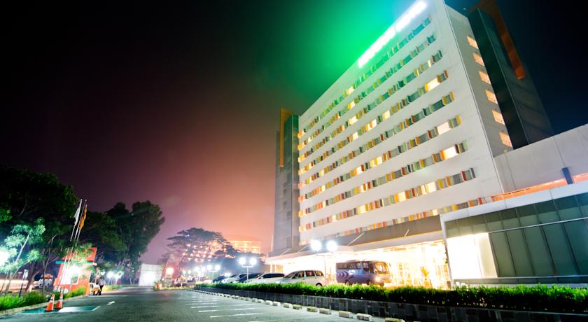 Harris Hotel Batam Center