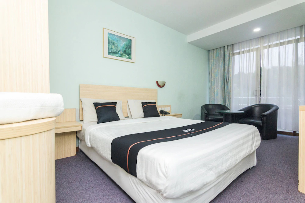 Holly Sentosa Hotel by OYO Rooms