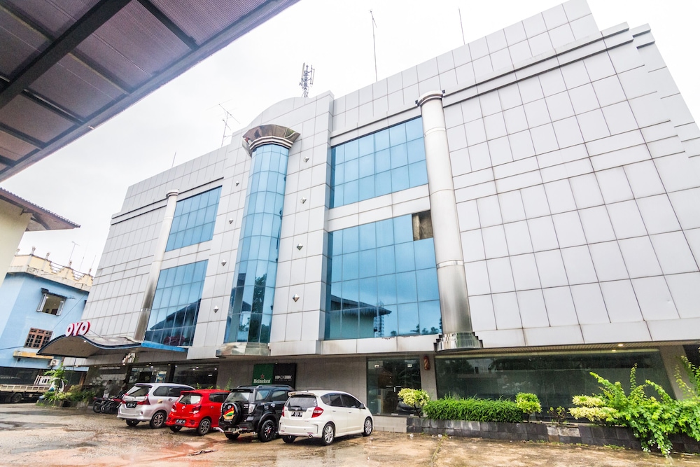 Holly Sentosa Hotel by OYO Rooms