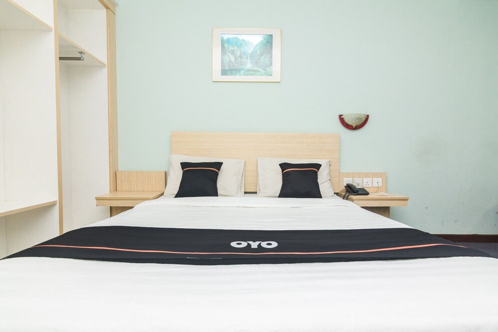 Holly Sentosa Hotel by OYO Rooms