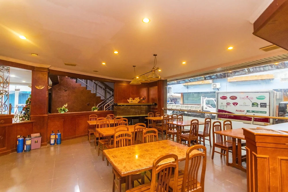 Holly Sentosa Hotel by OYO Rooms