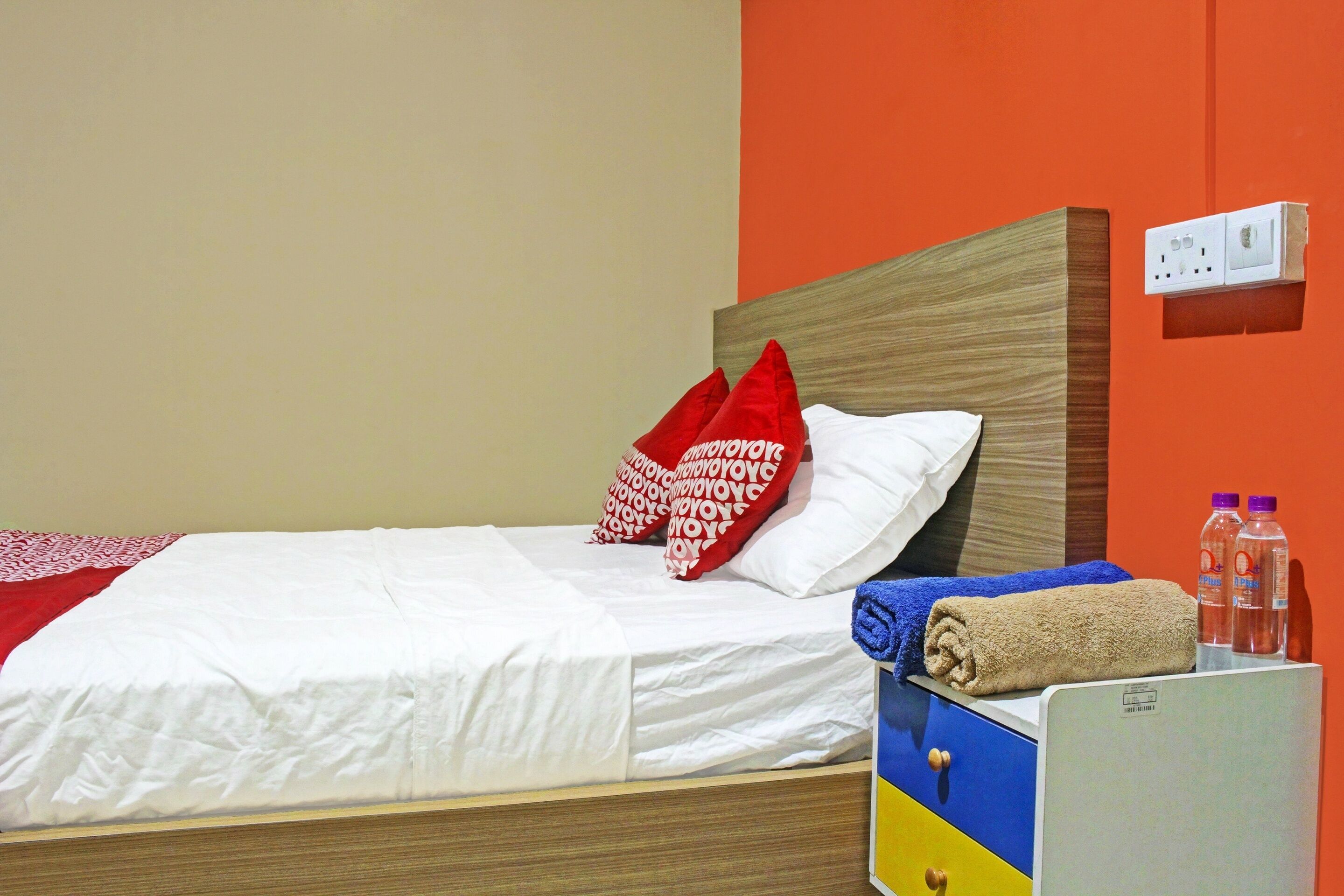 Homestay Daniel 76 by OYO