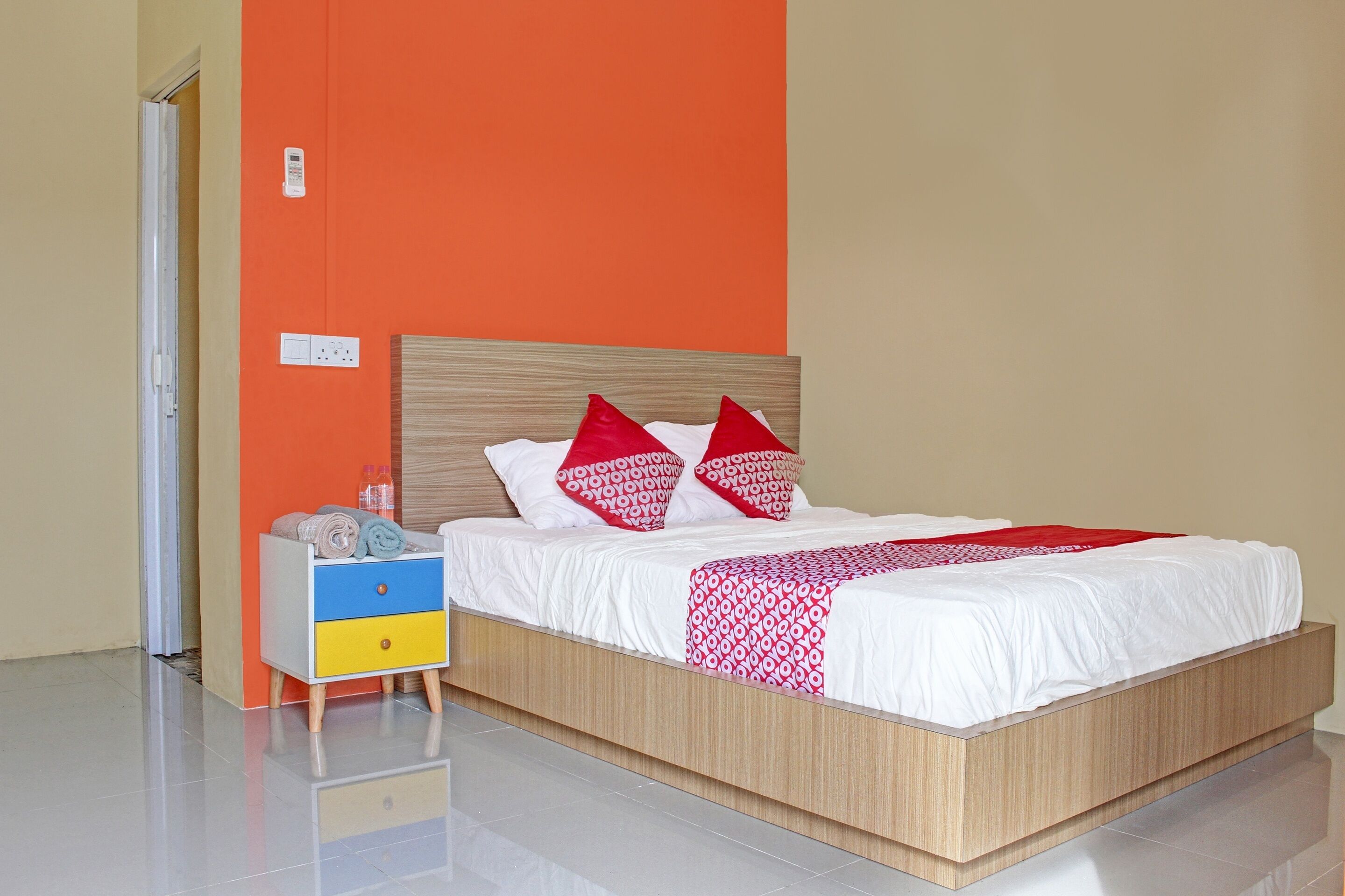 Homestay Daniel 76 by OYO