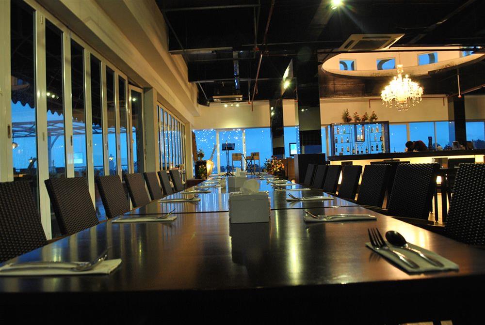 Horison Ultima King's Batam