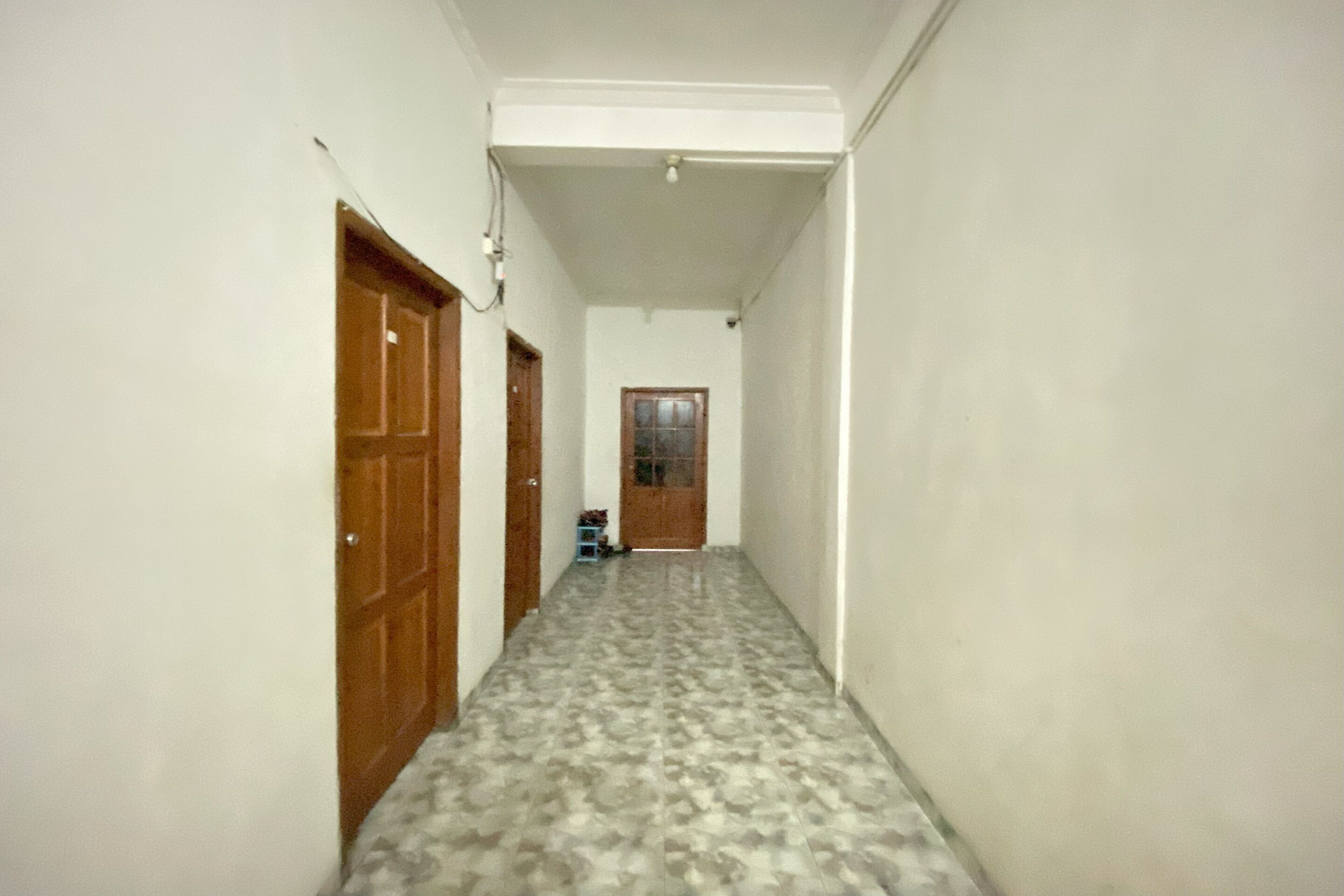 Hotel California 2 by OYO