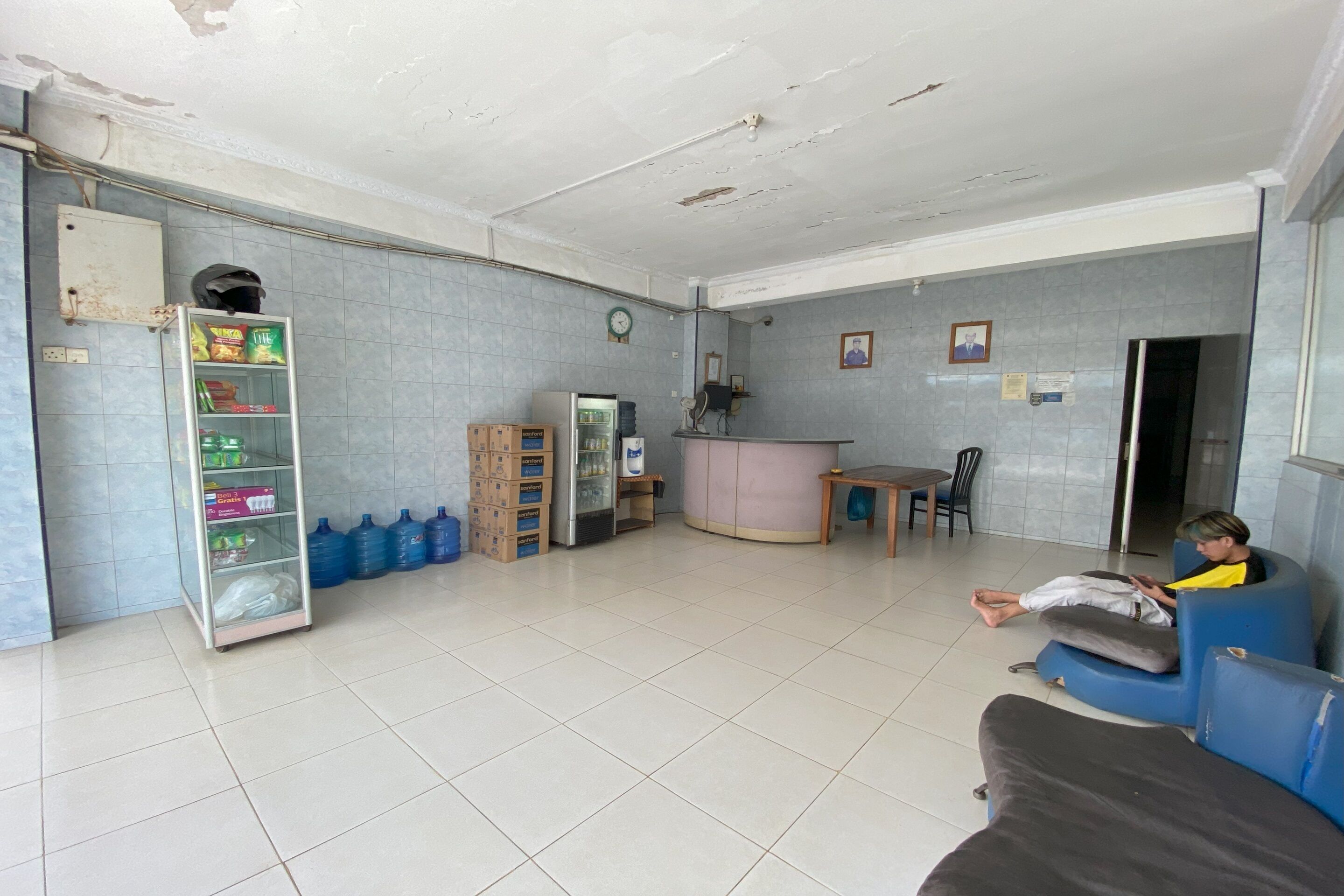 Hotel California 2 by OYO