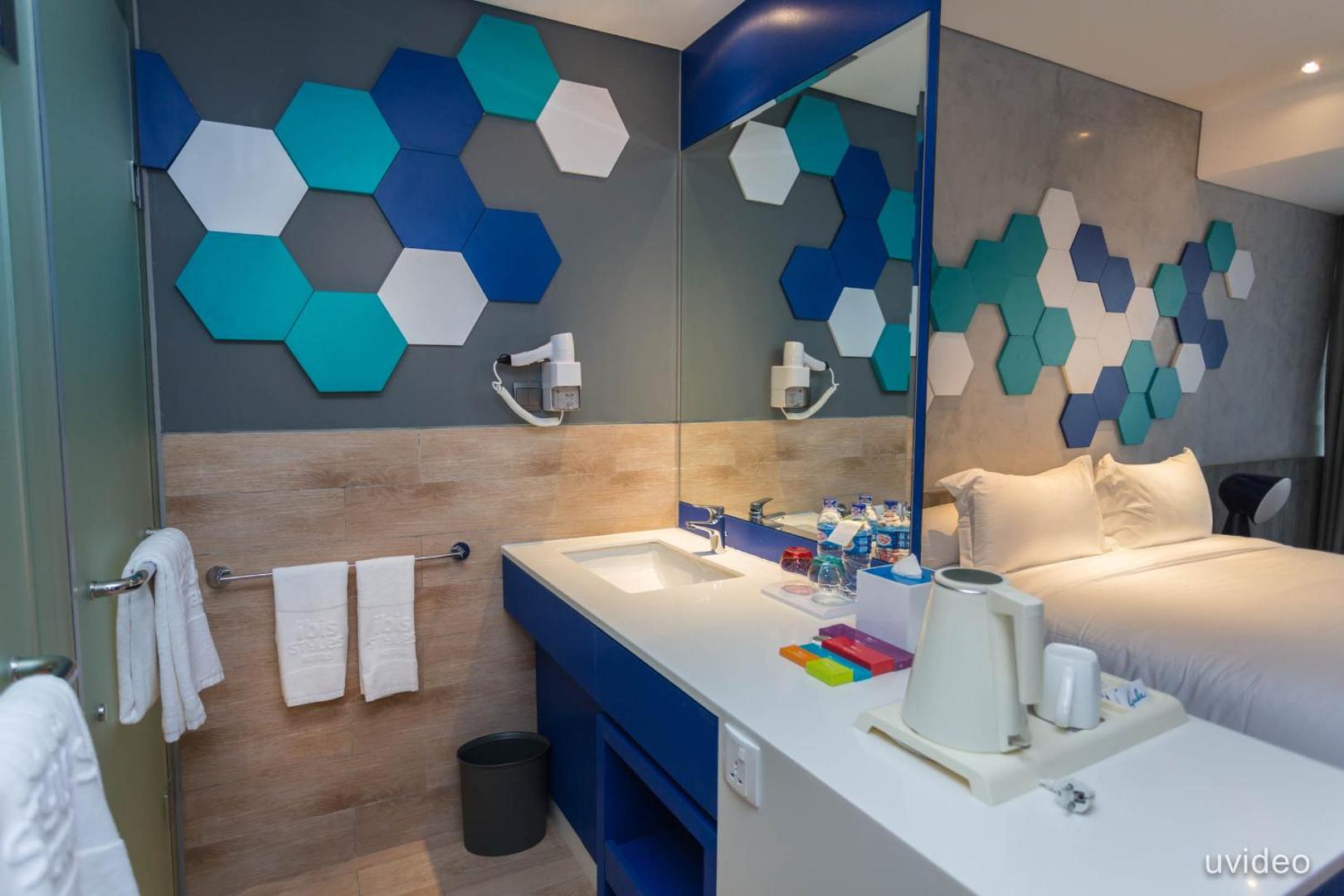 ibis Styles Batam Nagoya