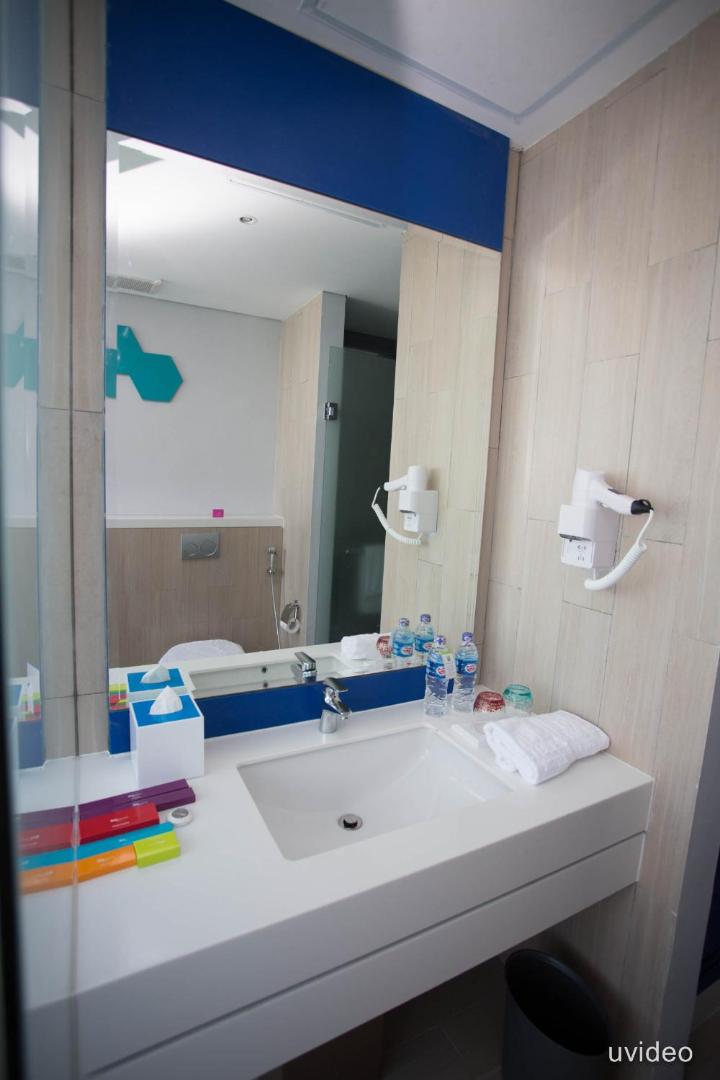 ibis Styles Batam Nagoya