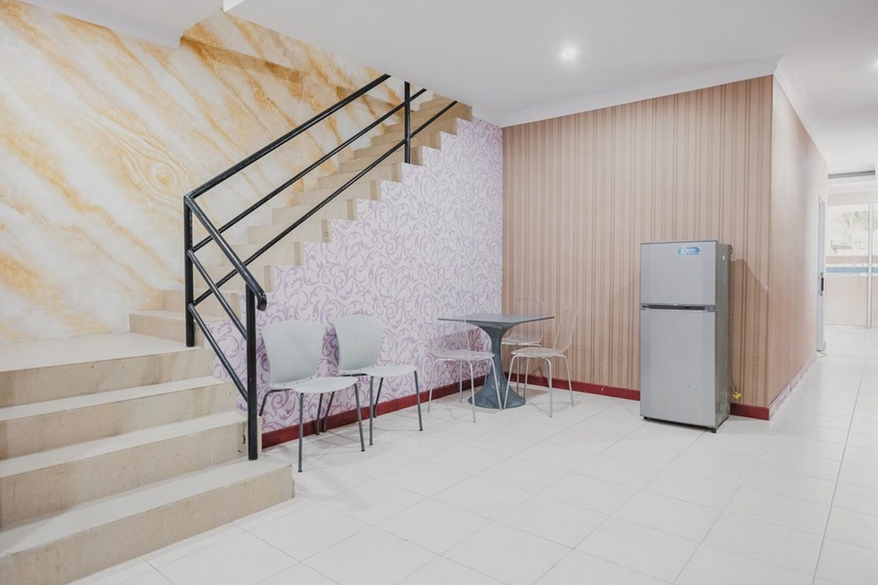 JRP Guesthouse by RedDoorz