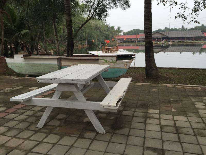 Kanaka Lake Villa