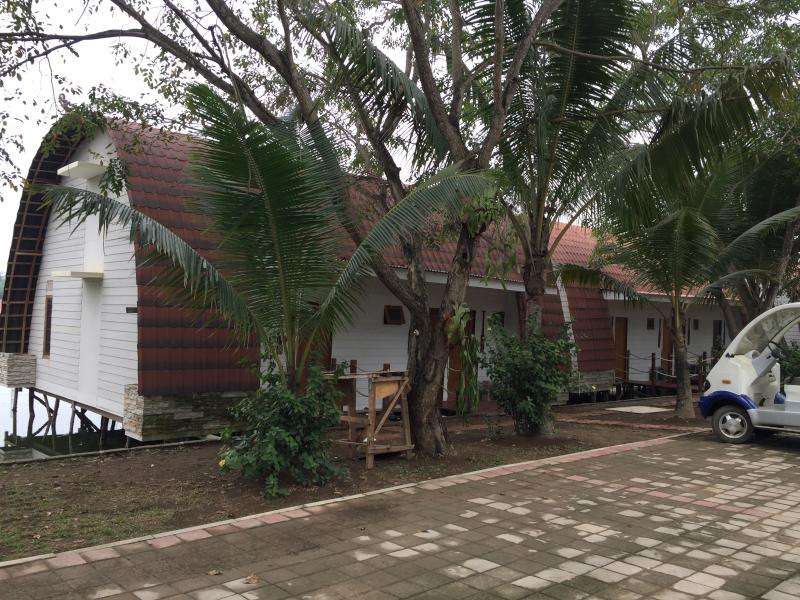 Kanaka Lake Villa