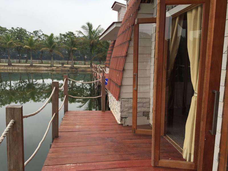 Kanaka Lake Villa