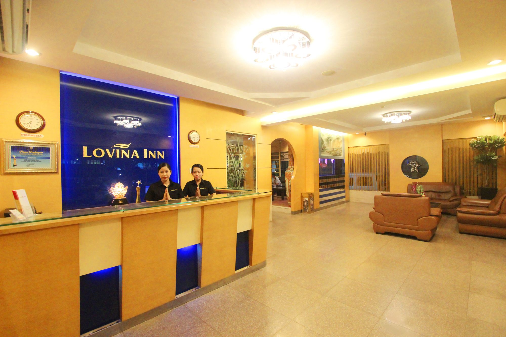 Lovina Inn Penuin