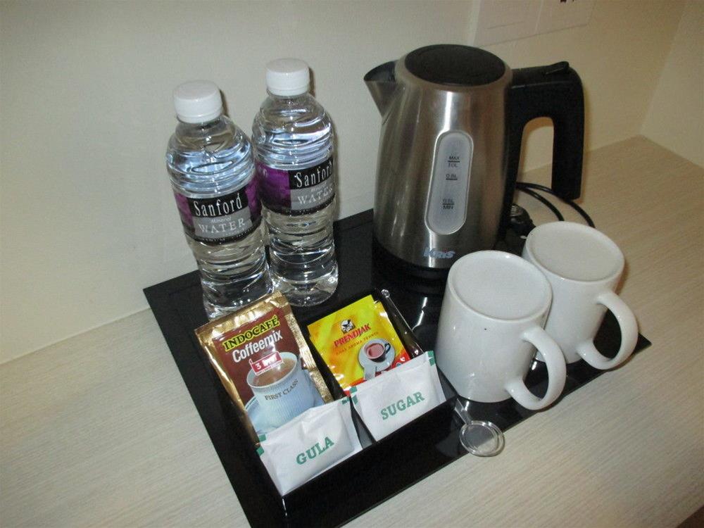 Nite And Day Batam Jodoh Square