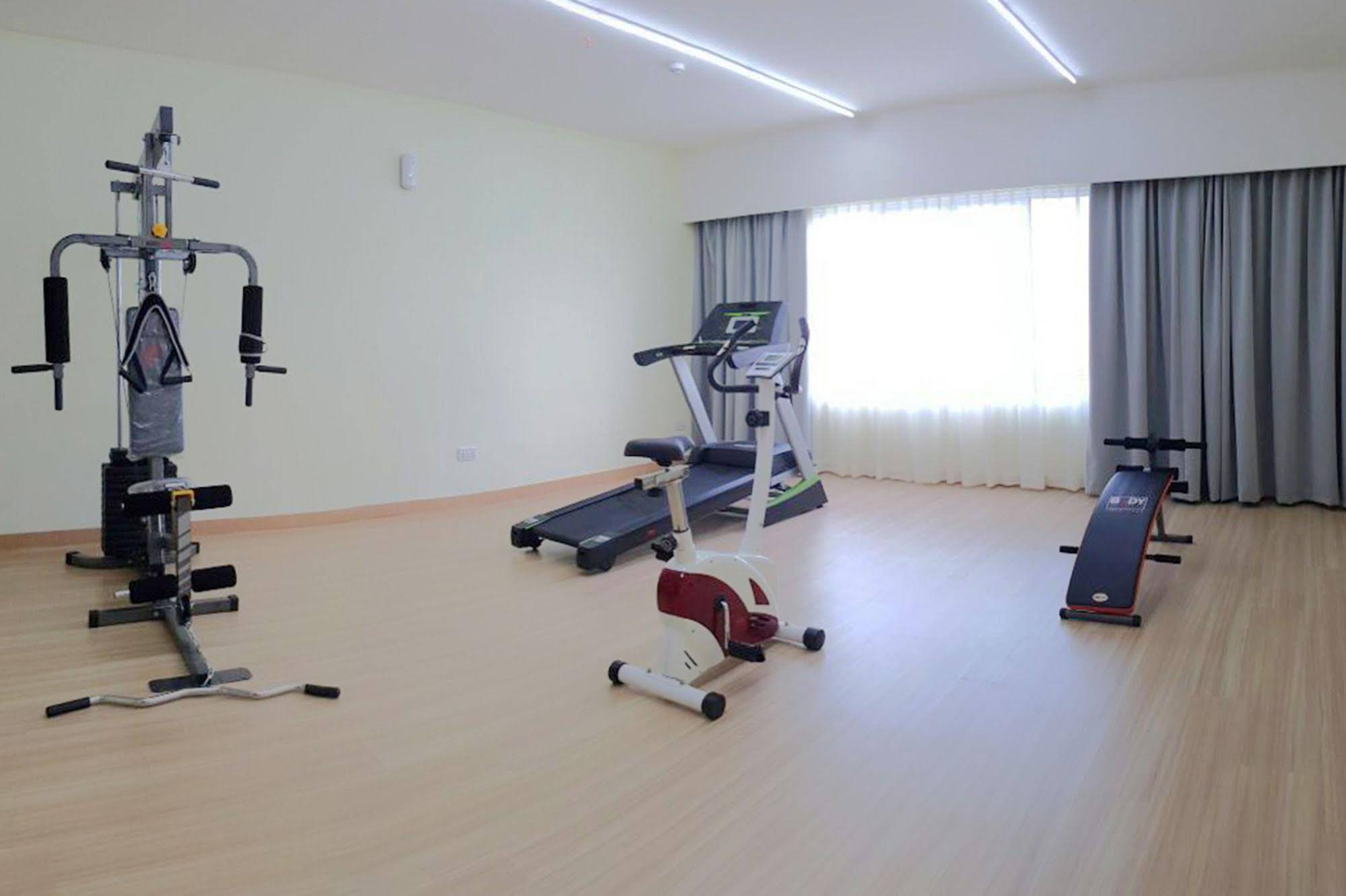 OYO 666 D' Grande Hotel Batam by Airy