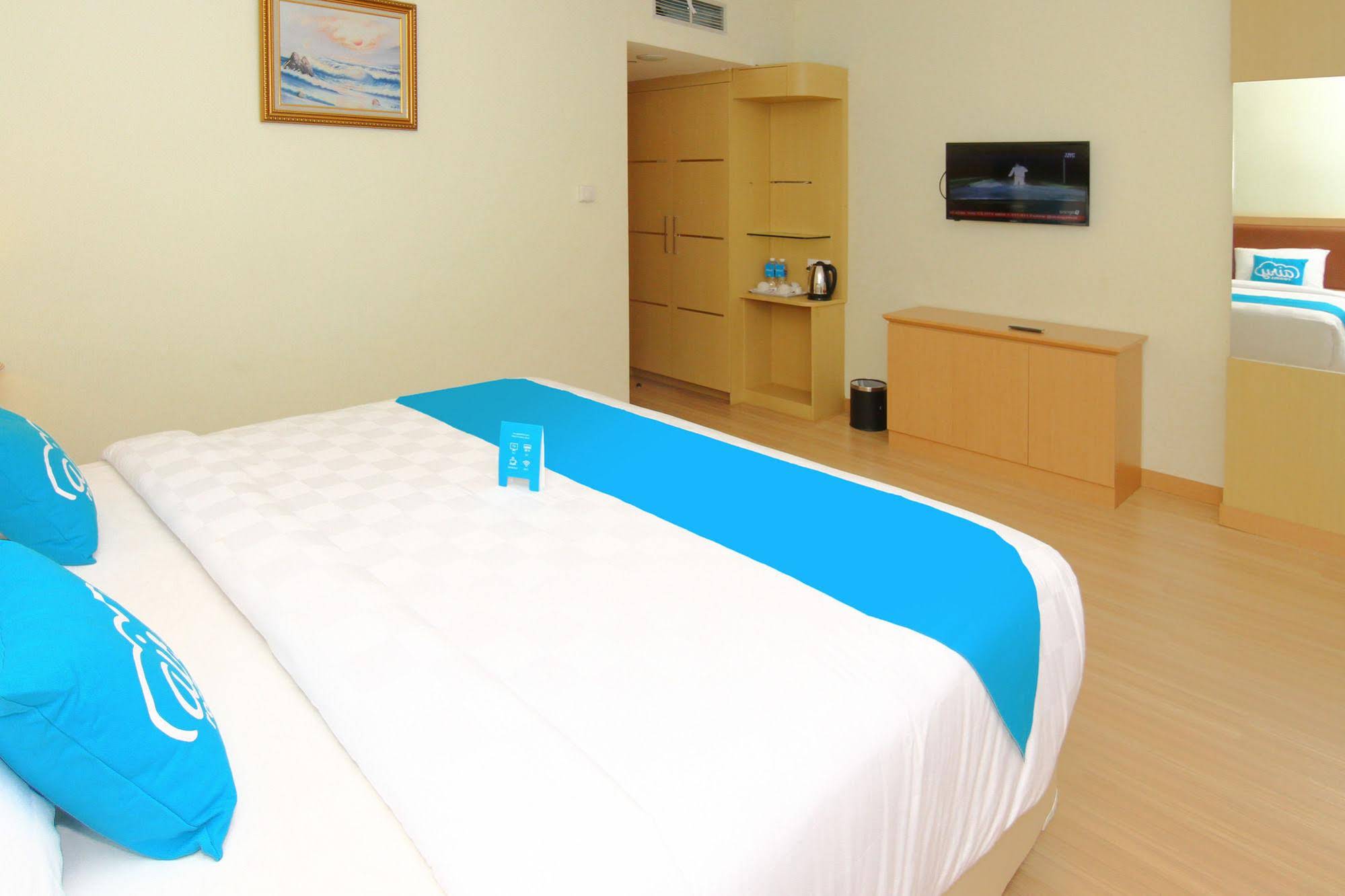 OYO 666 D' Grande Hotel Batam by Airy