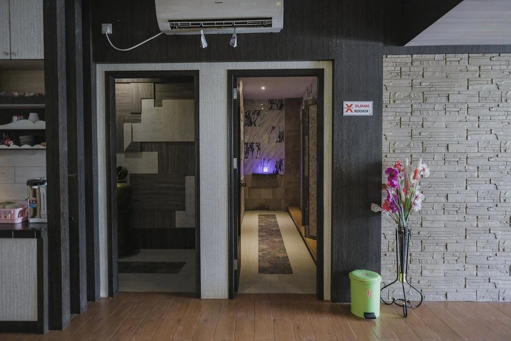 Paradise Homestay by RedDoorz