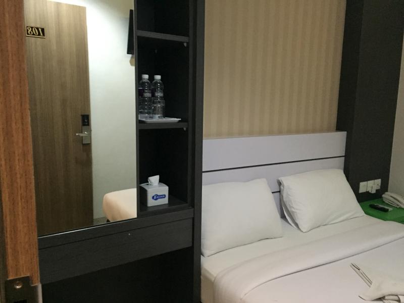 Redlink Hotel