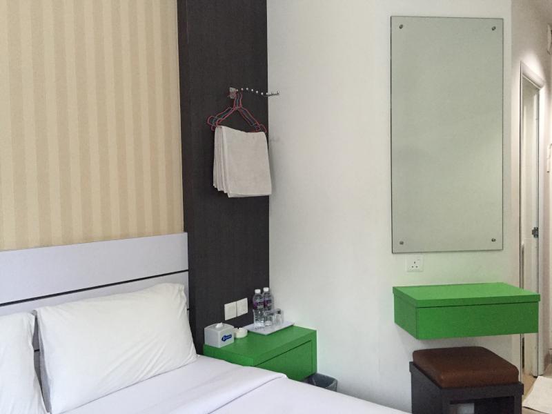 Redlink Hotel