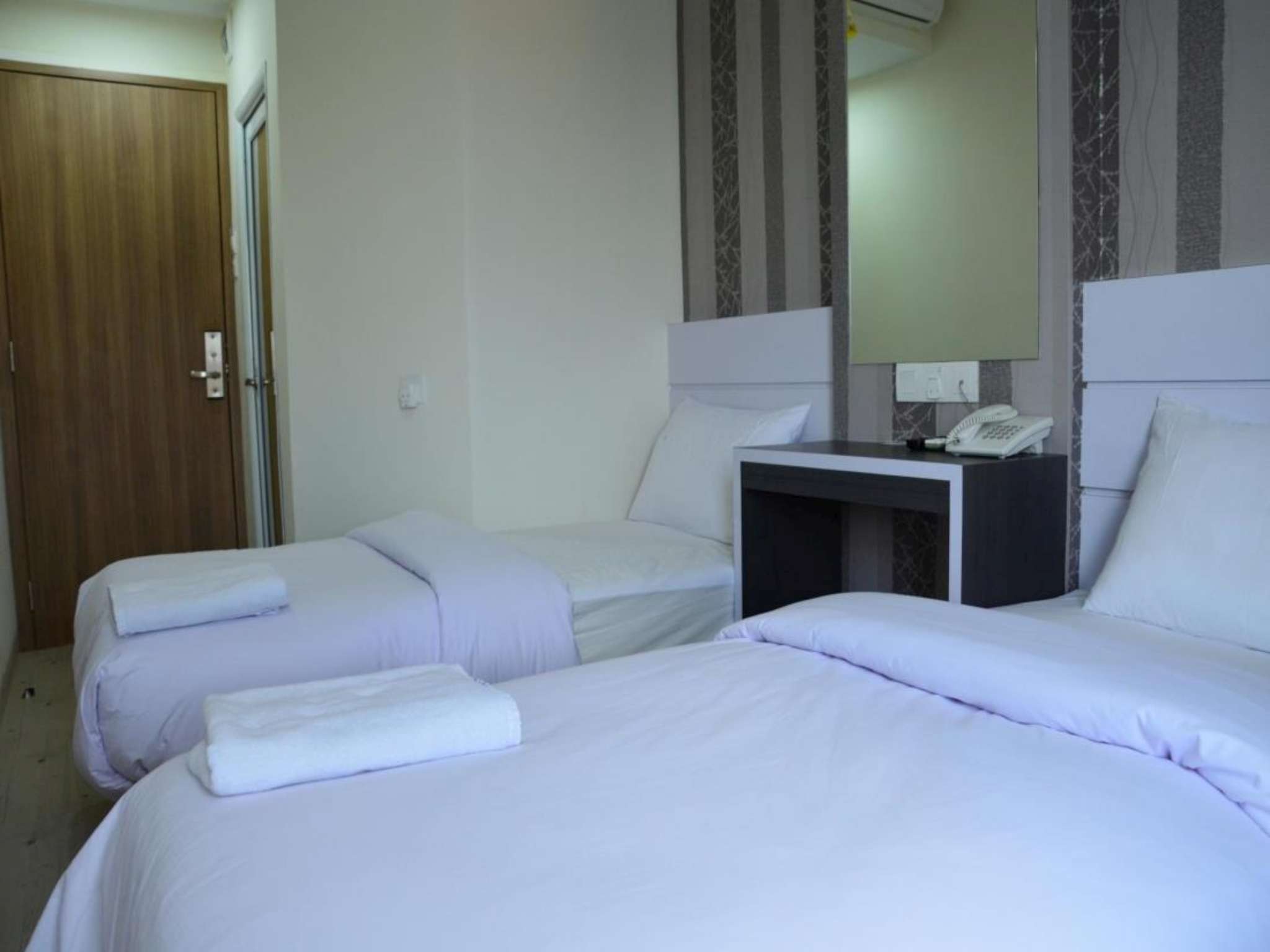 Redlink Hotel