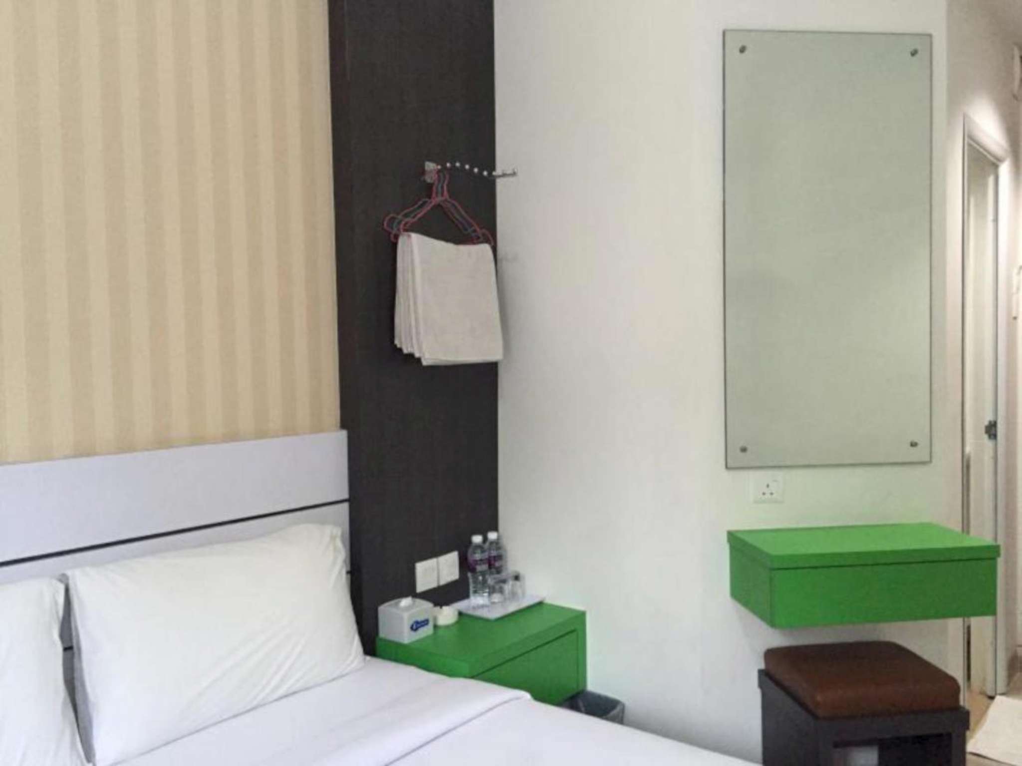 Redlink Hotel