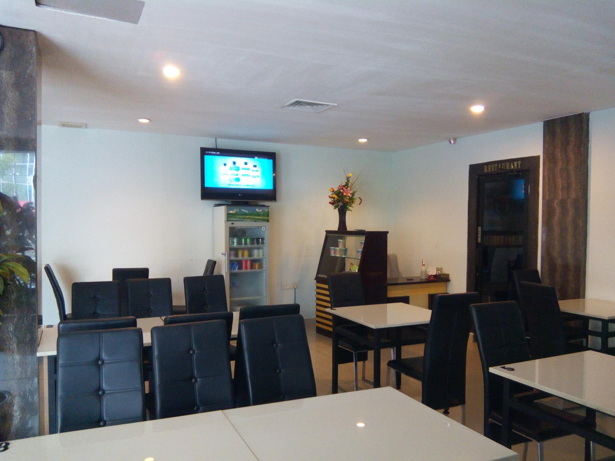 Romance Hotel