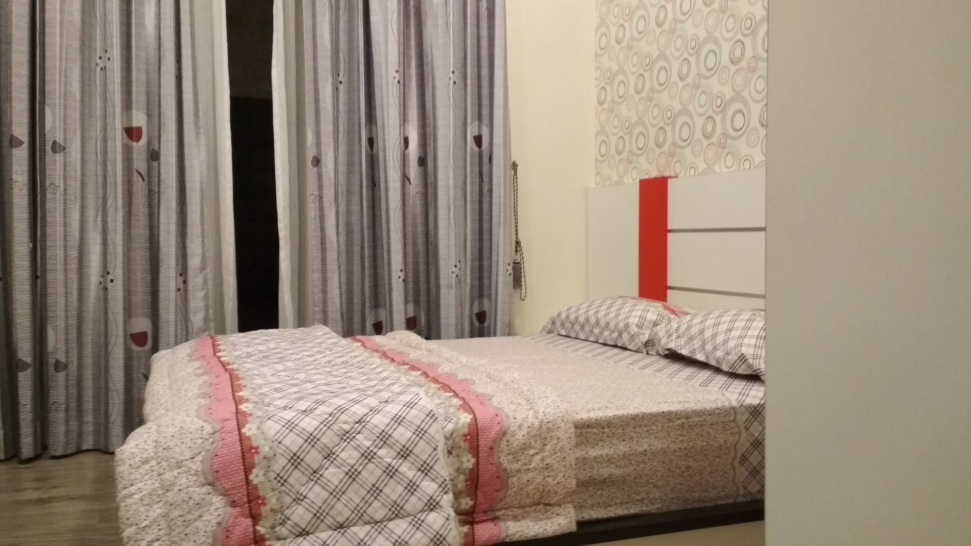 Sleep Rest Diamond Palace