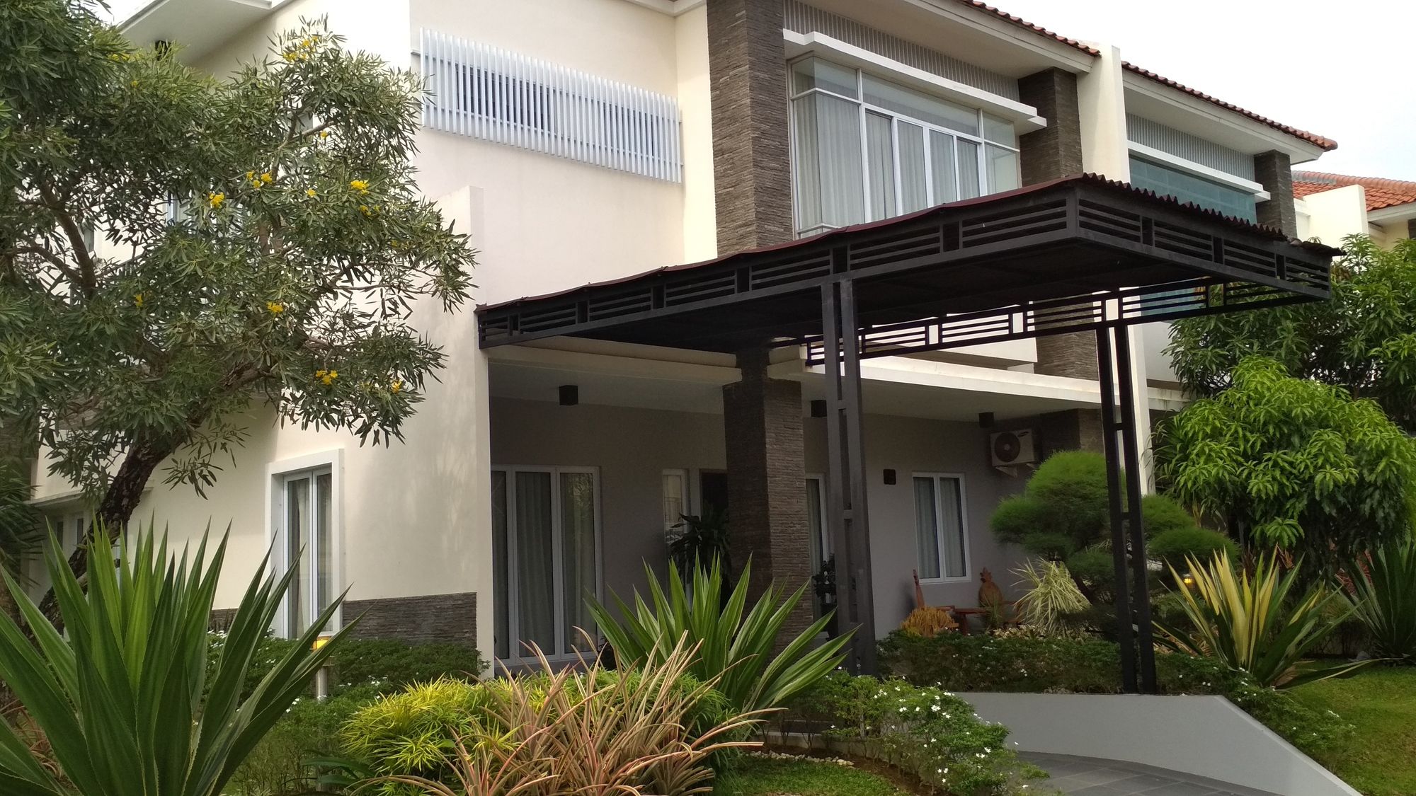 Sleep Rest Diamond Palace