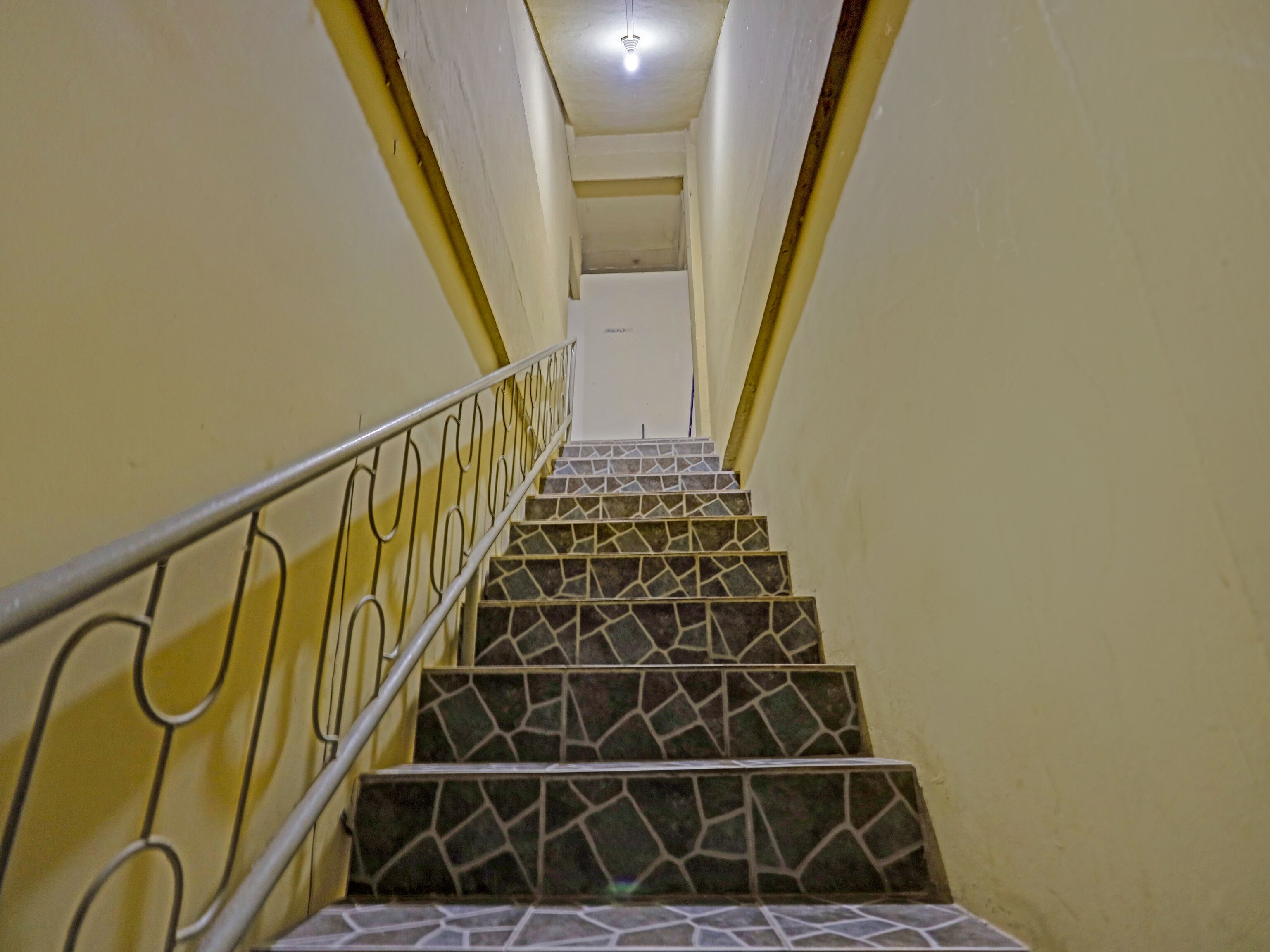 Spot On 91267 Sar Inn