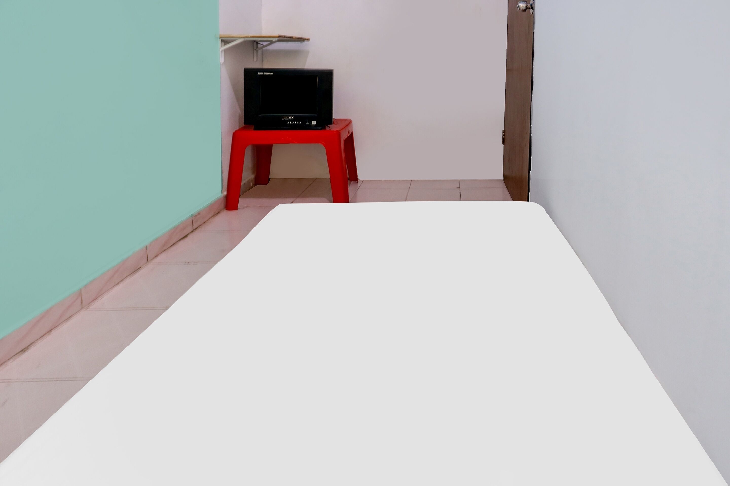 SPOT ON 92323 Ririn Homestay