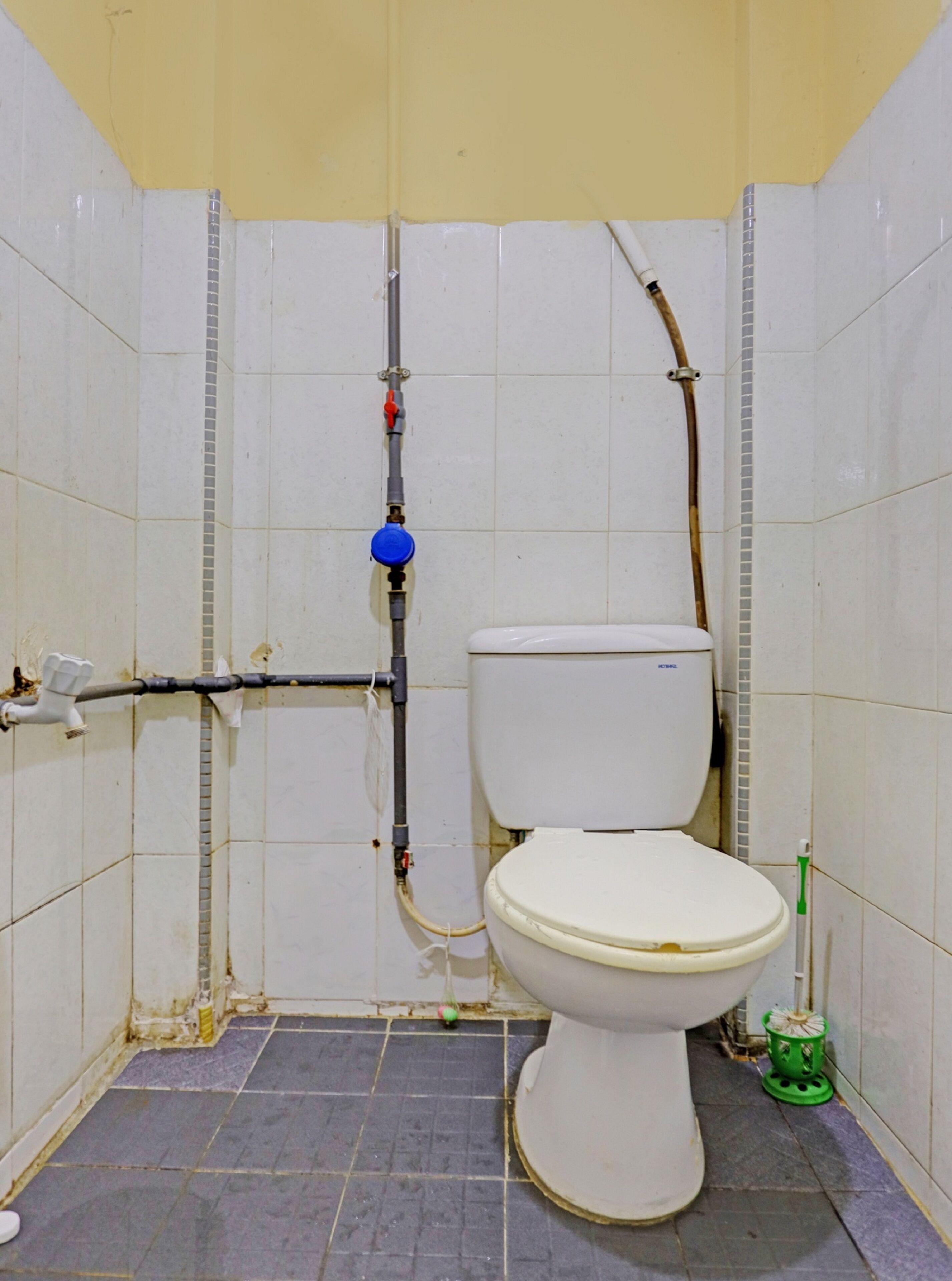 SPOT ON 92323 Ririn Homestay