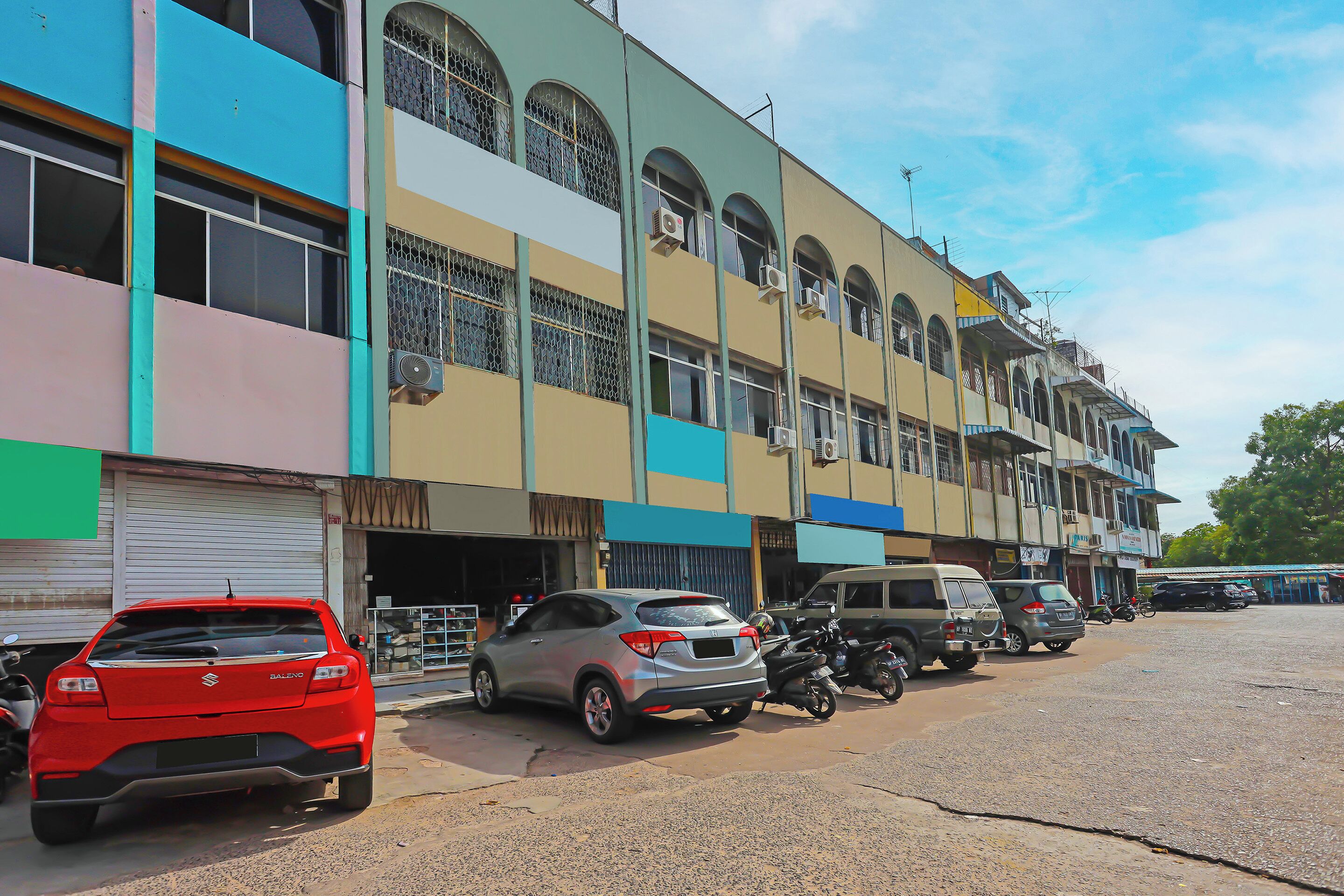 Spot On 92554 Budi Homestay Syariah