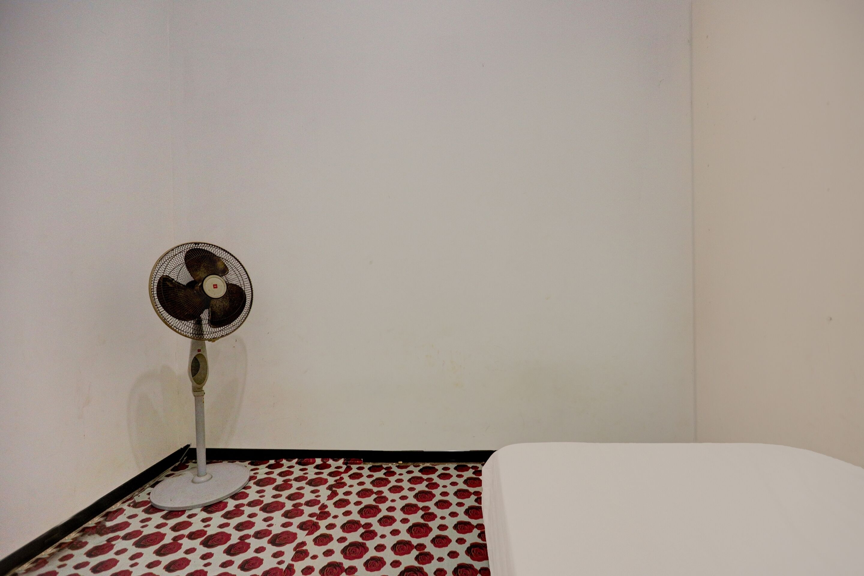 Spot On 92845 Josua Passing Stay