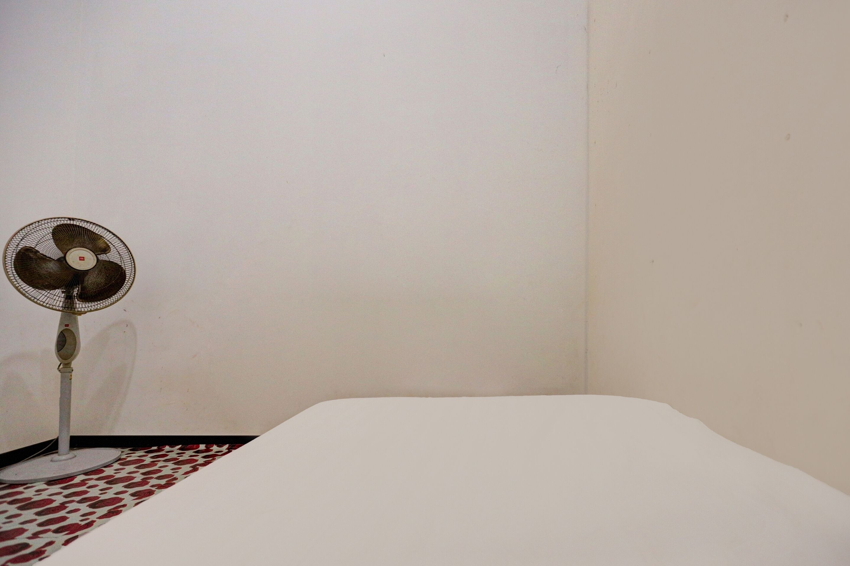 Spot On 92845 Josua Passing Stay