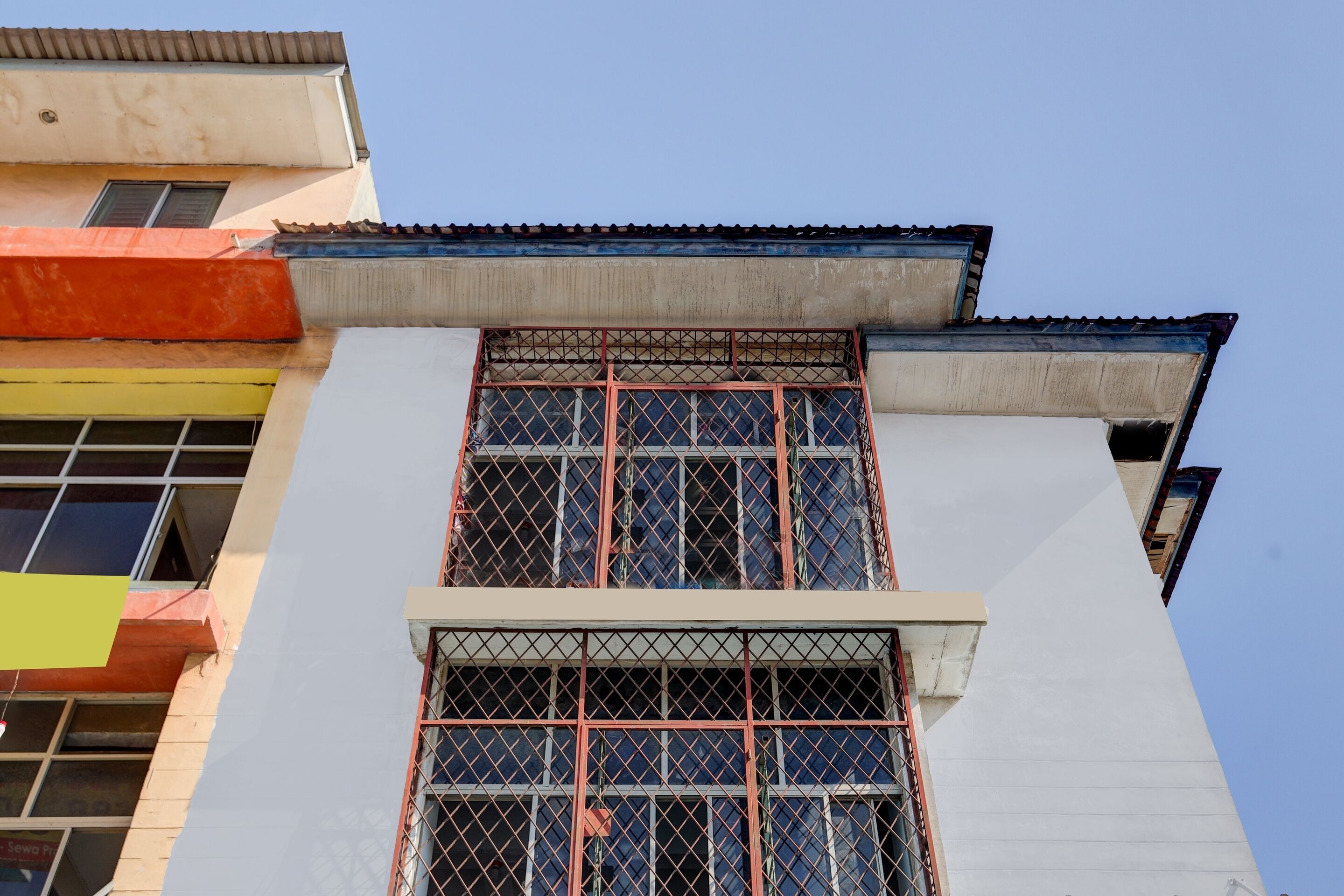 Spot On 92845 Josua Passing Stay