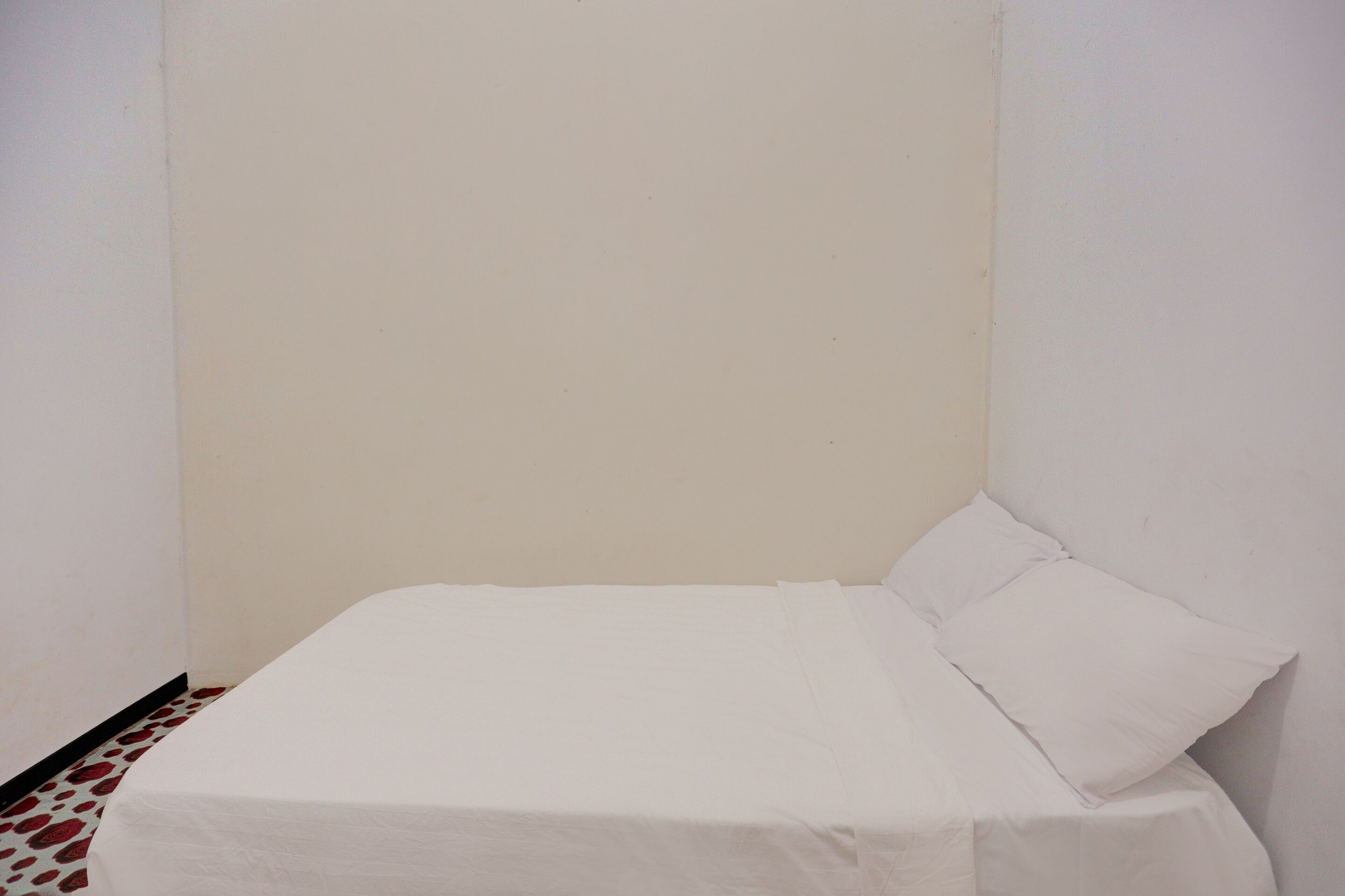 Spot On 92845 Josua Passing Stay