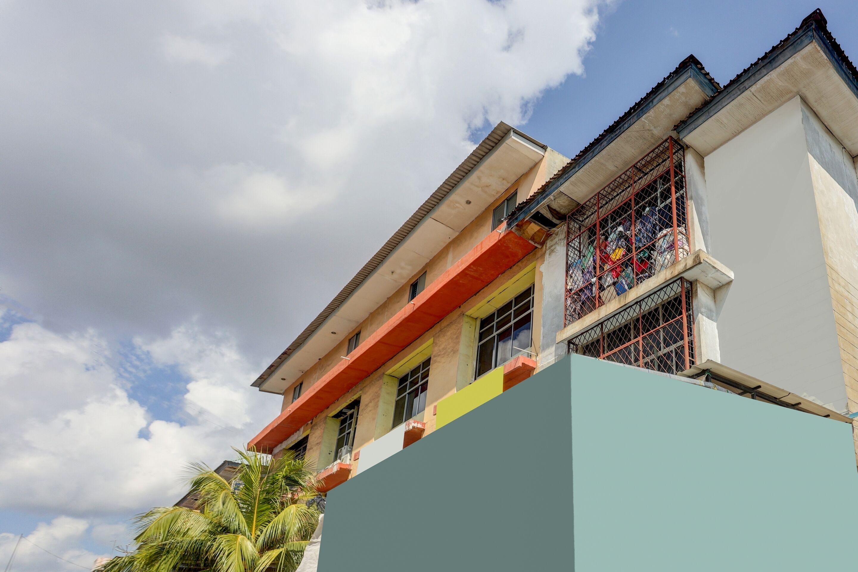 Spot On 92845 Josua Passing Stay