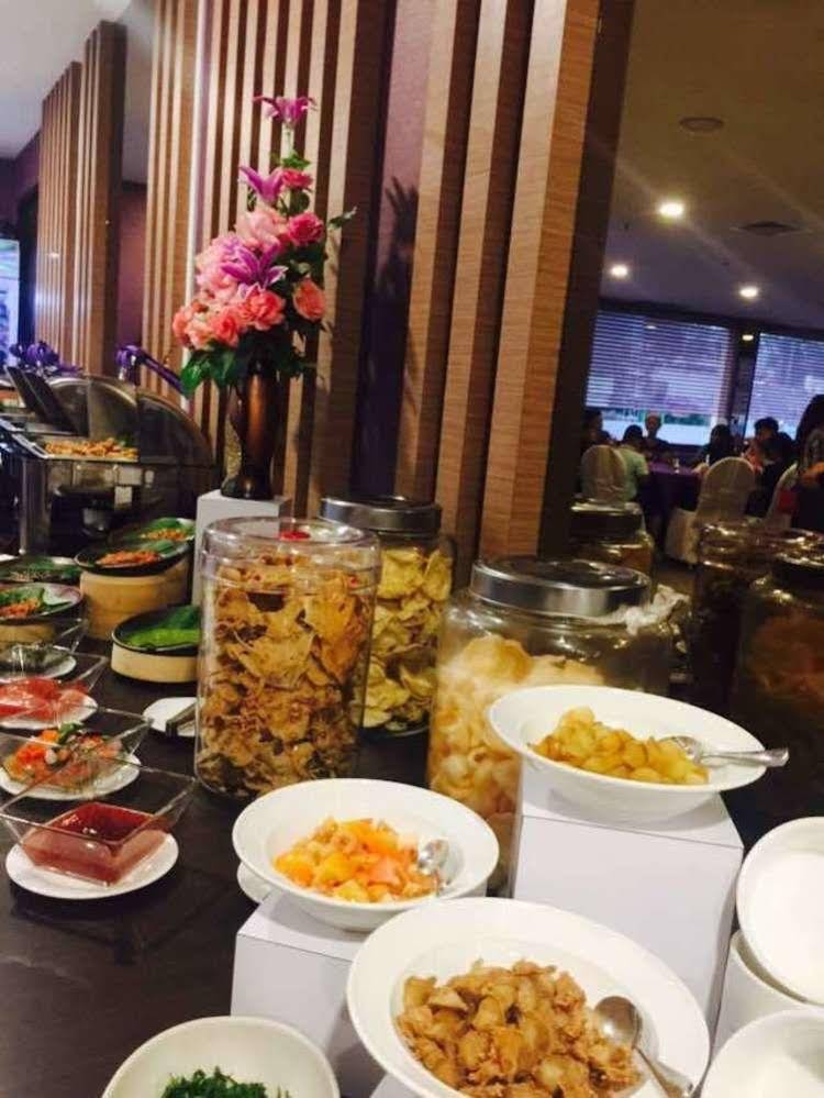 Asialink Easy by Prasanthi