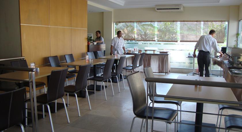 Triniti Hotel Batam
