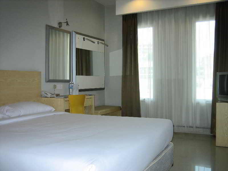Triniti Hotel Batam