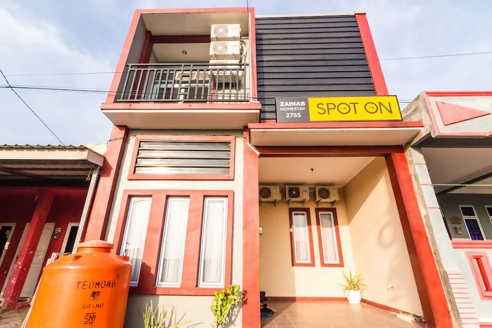 Zainab Homestay by OYO Rooms