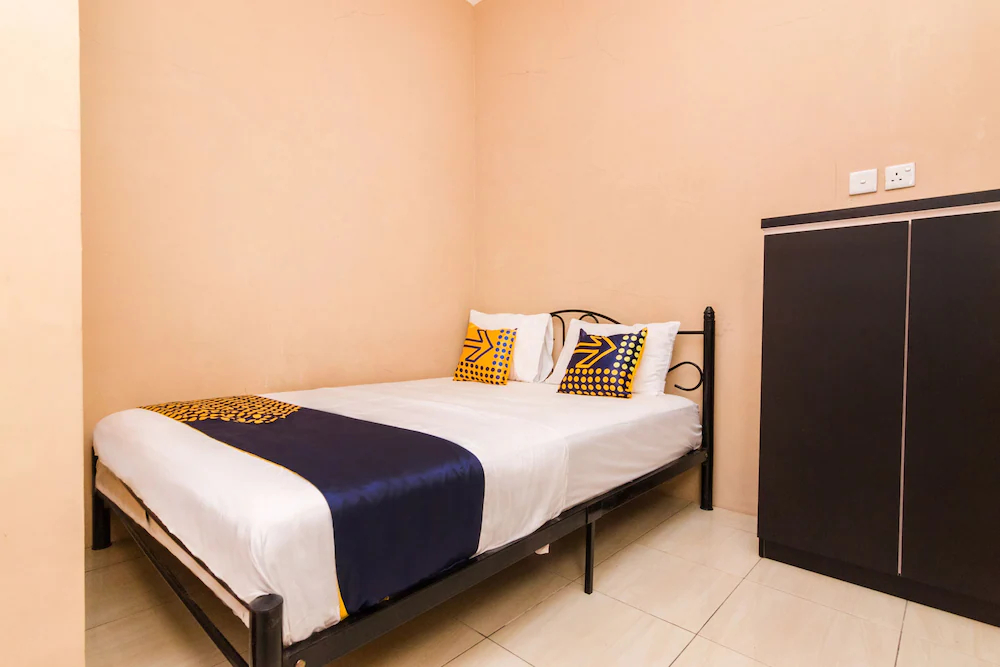 Zainab Homestay by OYO Rooms