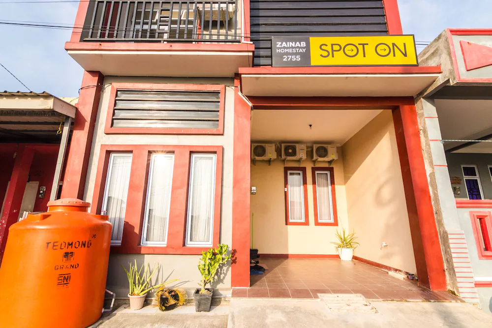 Zainab Homestay by OYO Rooms