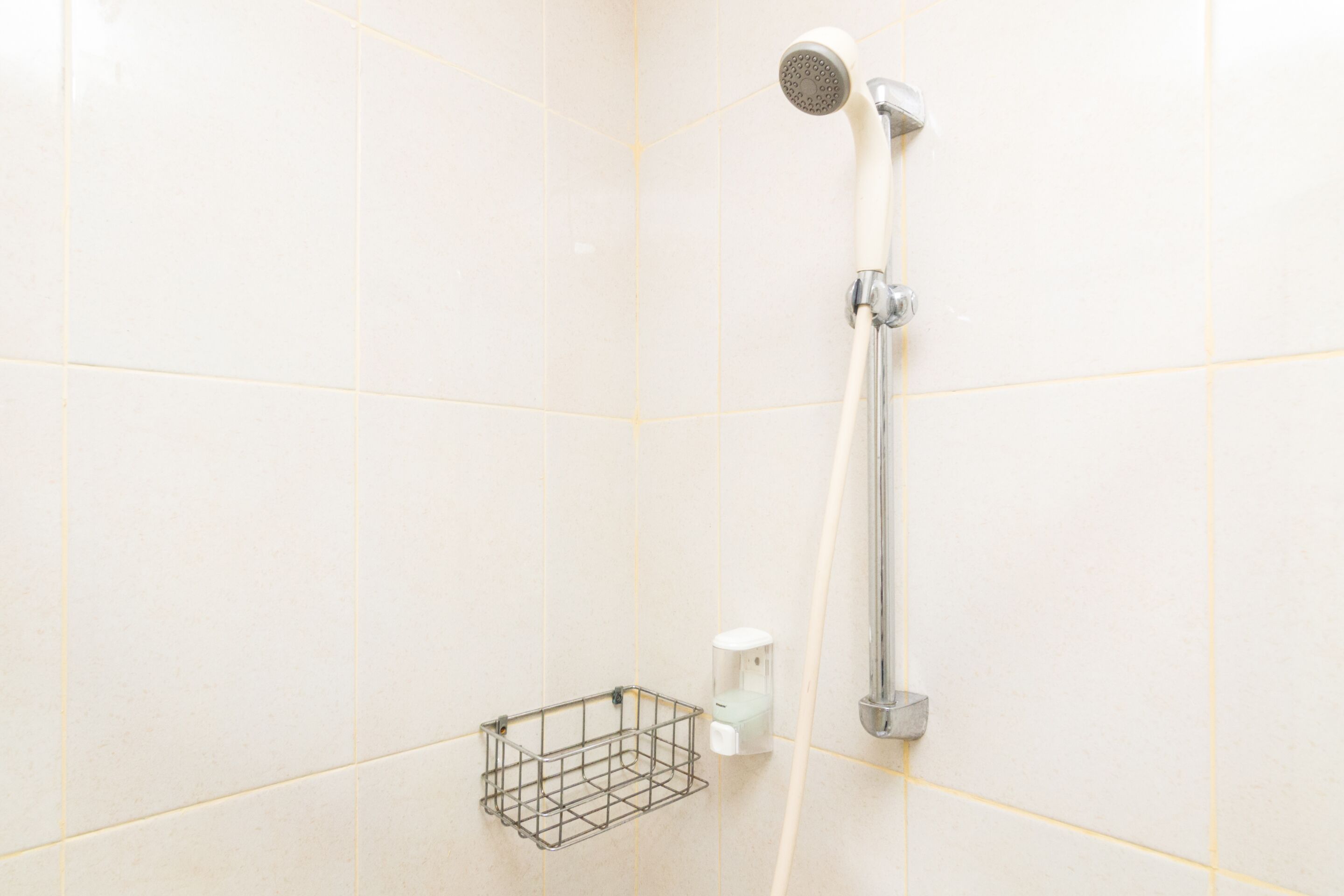 Zeke Hotel by OYO Rooms