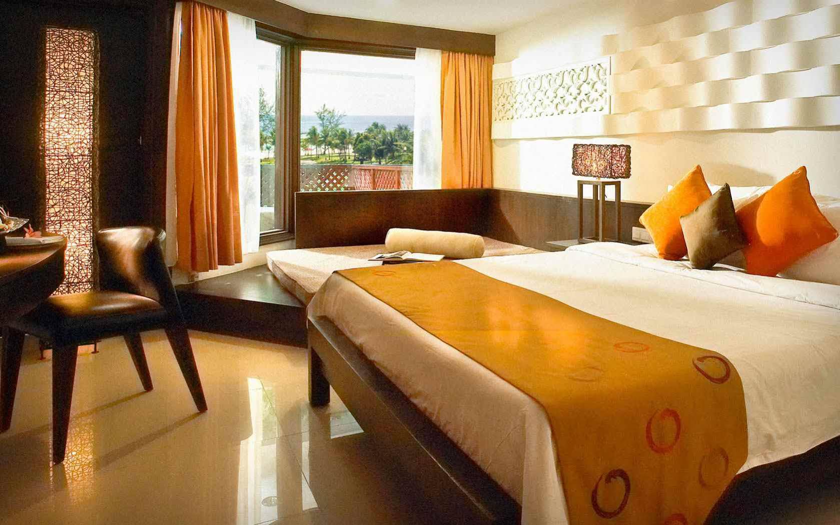 Bintan Lagoon Resort