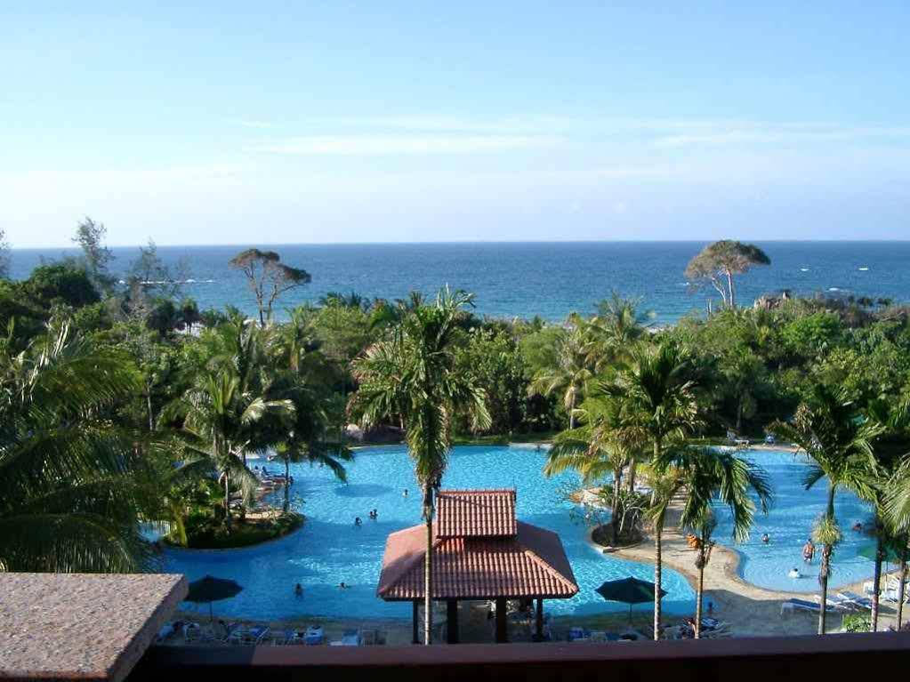 Bintan Lagoon Resort